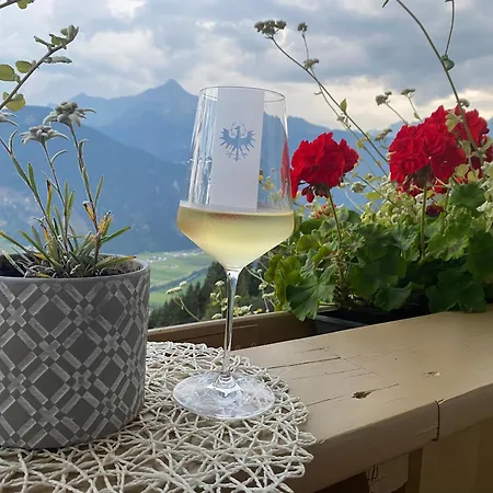 Sonnenschein Im Johanna In Mayrhofen-hippach- Naehe Der Skipiste Appartement