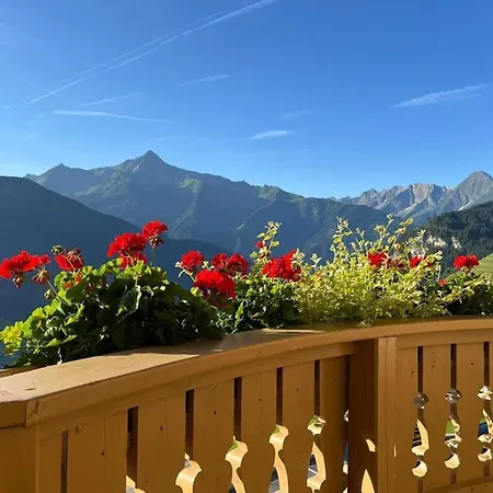 Sonnenschein Im Johanna In Mayrhofen-hippach- Naehe Der Skipiste *
