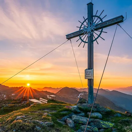 Sonnenschein Im Johanna In Mayrhofen-hippach- Naehe Der Skipiste Apartment
