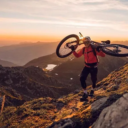Sonnenschein Im Johanna In Mayrhofen-hippach- Naehe Der Skipiste * 힙파흐
