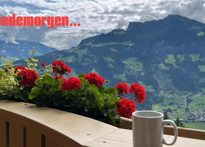 Sonnenschein Im Johanna In Mayrhofen-hippach- Naehe Der Skipiste Daire *