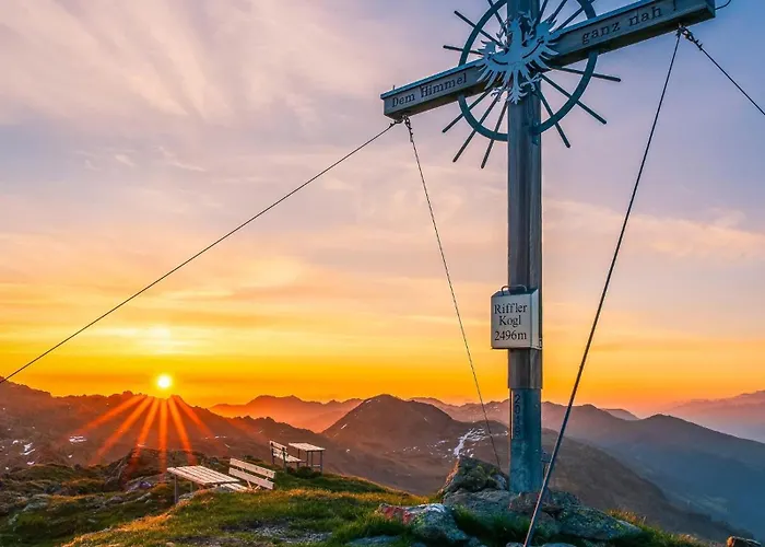 Sonnenschein Im Johanna In Mayrhofen-hippach- Naehe Der Skipiste Daire