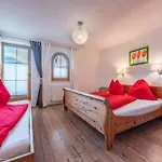 Apartment Sonnenschein Im Johanna In Mayrhofen-hippach- Nähe Der Skipiste Hippach