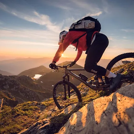 Sonnenschein Im Johanna In Mayrhofen-hippach- Naehe Der Skipiste Daire Hippach