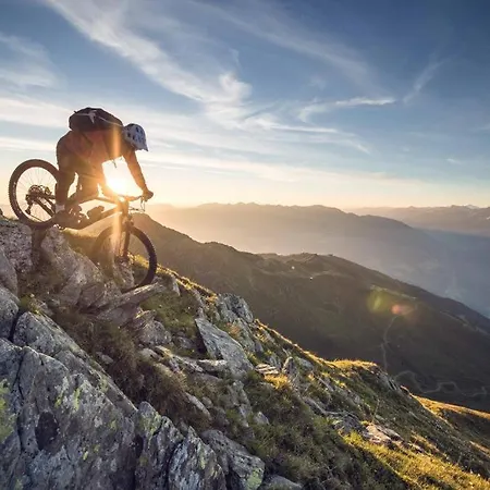 Sonnenschein Im Johanna In Mayrhofen-hippach- Naehe Der Skipiste * Hippach