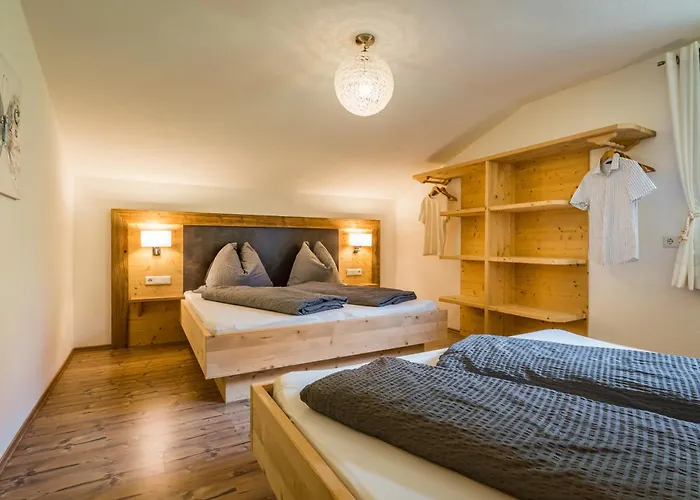 Sonnenschein Im Johanna In Mayrhofen-hippach- Naehe Der Skipiste