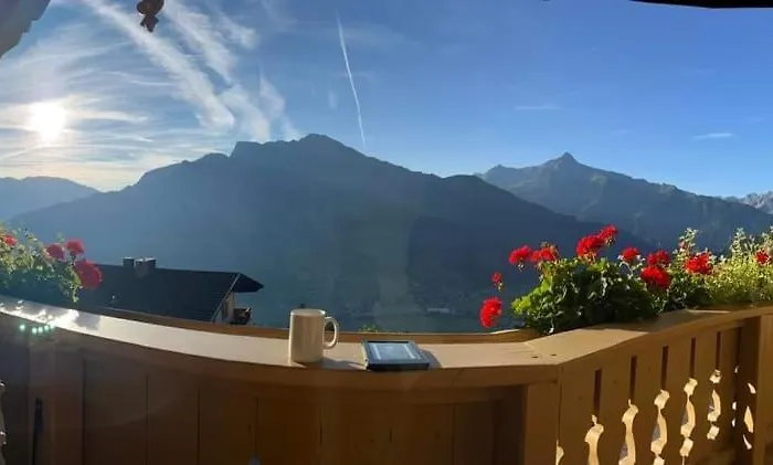 Sonnenschein Im Johanna In Mayrhofen-hippach- Naehe Der Skipiste *